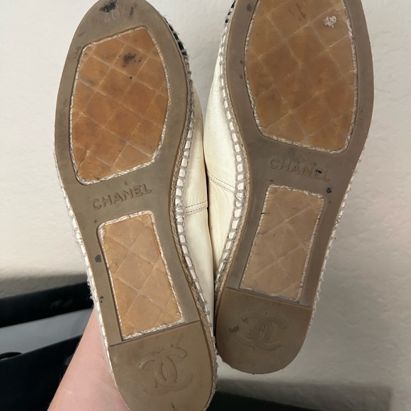 Authentic Chanel Espadrilles- Size 40 - Picture 10 of 11